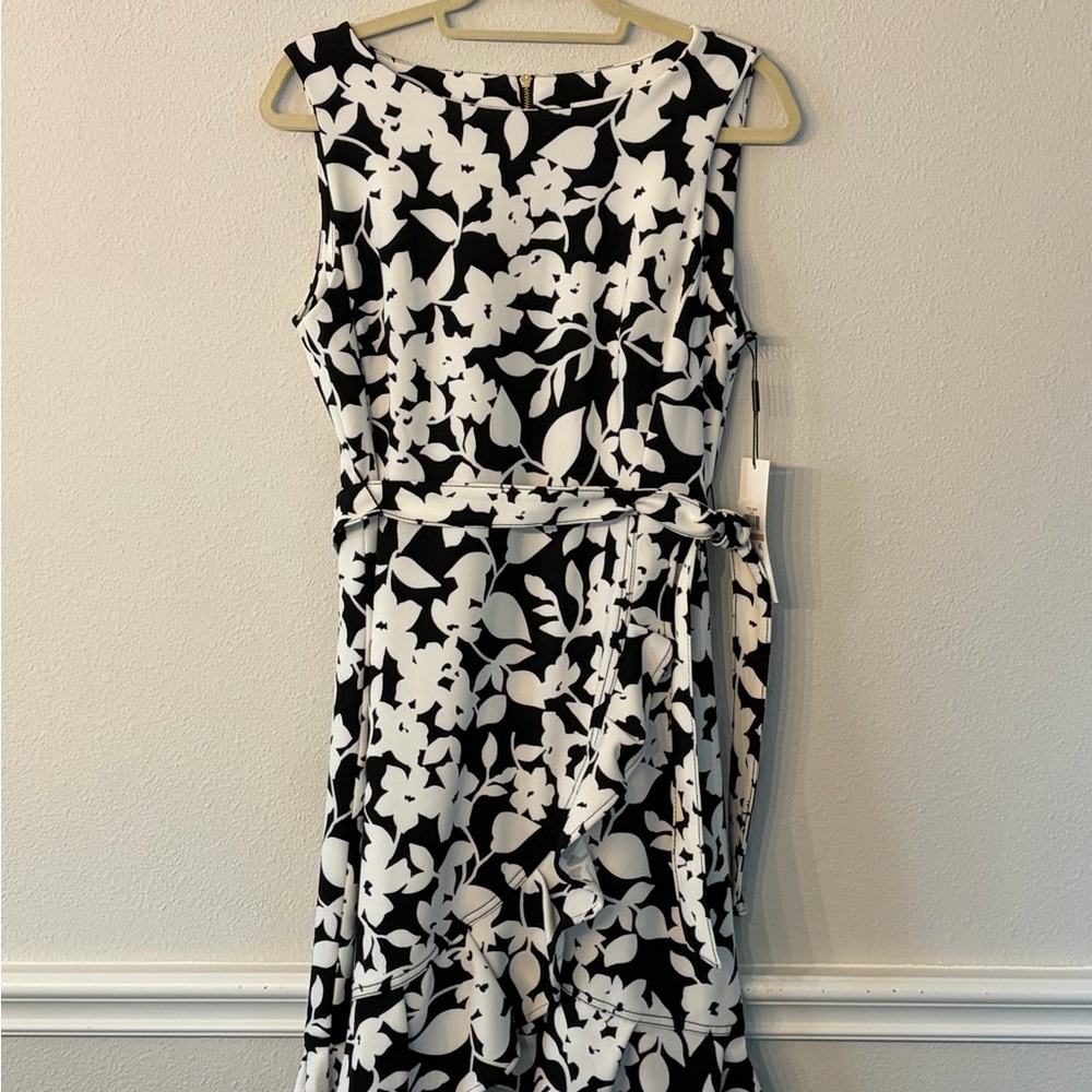 Floral Black and White Sleeveless Dress
